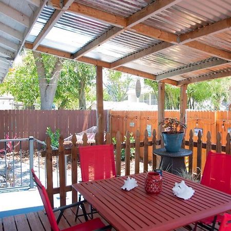 Two Bedroom Ranch With Private Deck Close To Beach 레이크워쓰 외부 사진